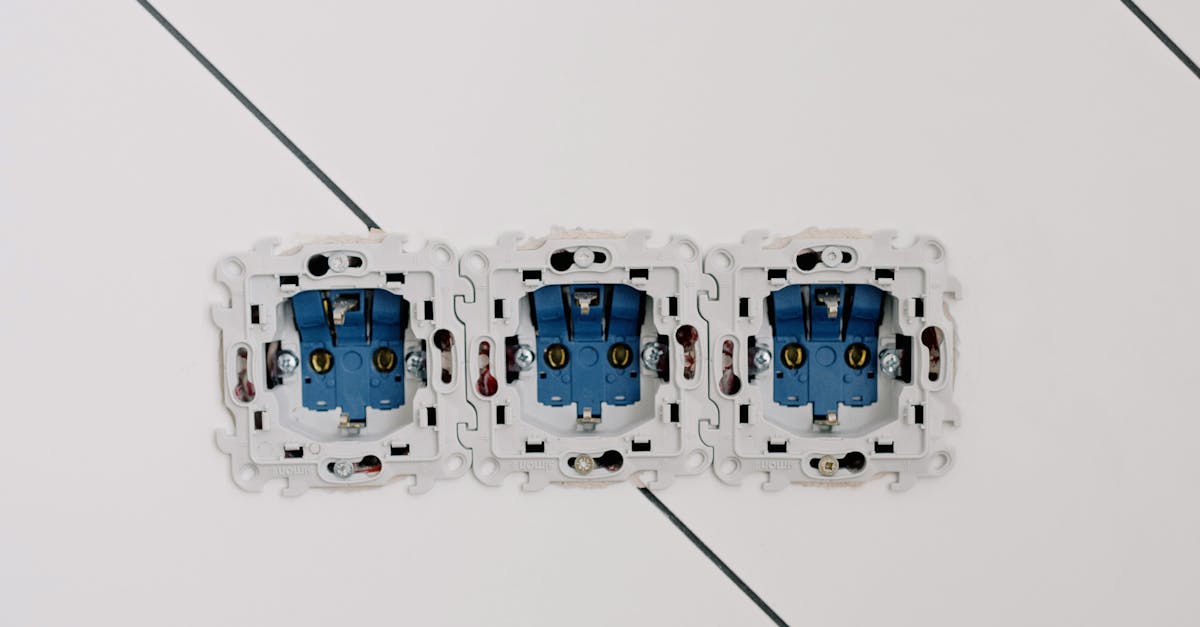 How to fix a broken sewer pipe underground?